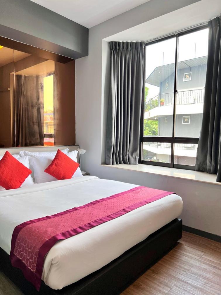Bayu 23 Hotel Kota Kinabalu Exterior photo